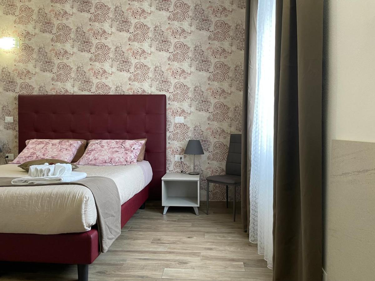 Porta Santa Croce Hotel Florence Buitenkant foto